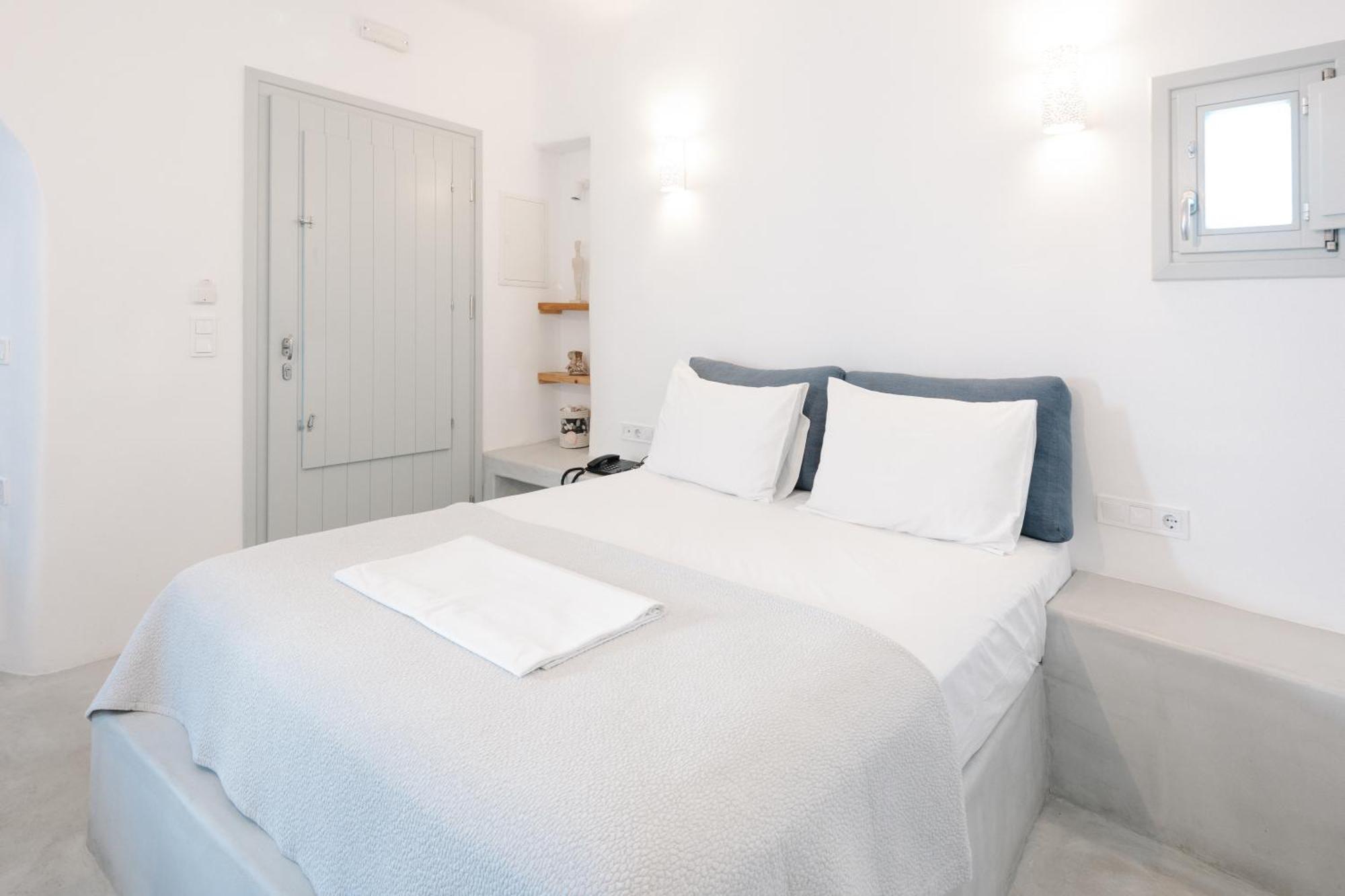 White Loft Hotell Ios Exteriör bild